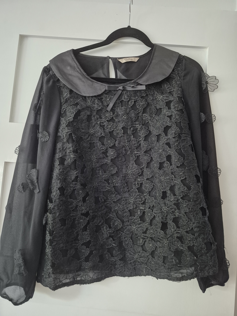 **Darling** Black Floral Lace Peter Pan Collar Blouse